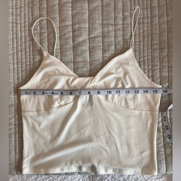 Timing White Twist Front Spaghetti Strap Tank – Size L - Picture 3 of 7